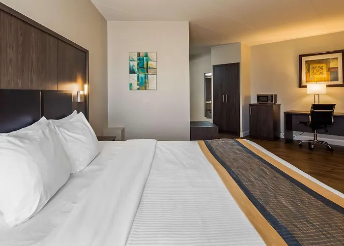 Best Western Laval-Montreal&Conference Centre