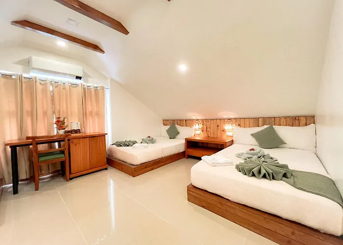 Senare Boracay Hotel