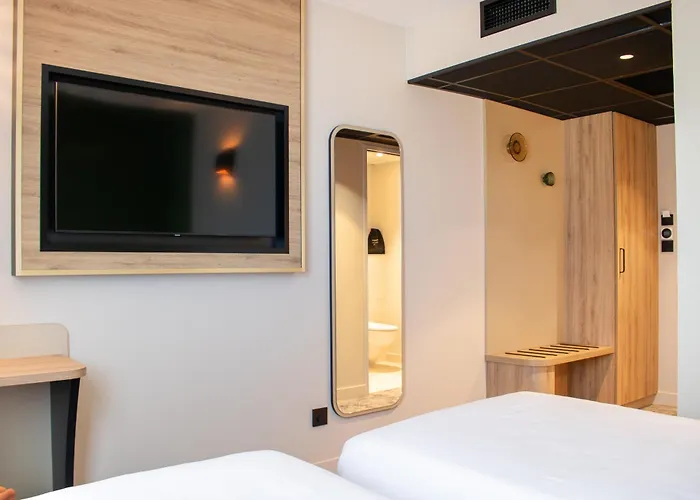 Brit Hotel Cahors Centre - Le Valentre