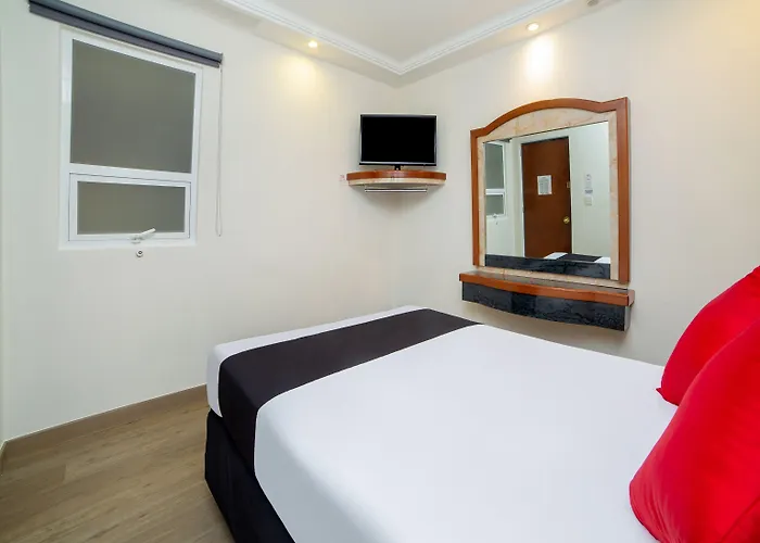 Hotel Monarca