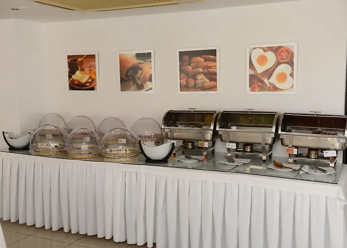 Les Palmiers Beach Boutique Hotel&Luxury Apartments