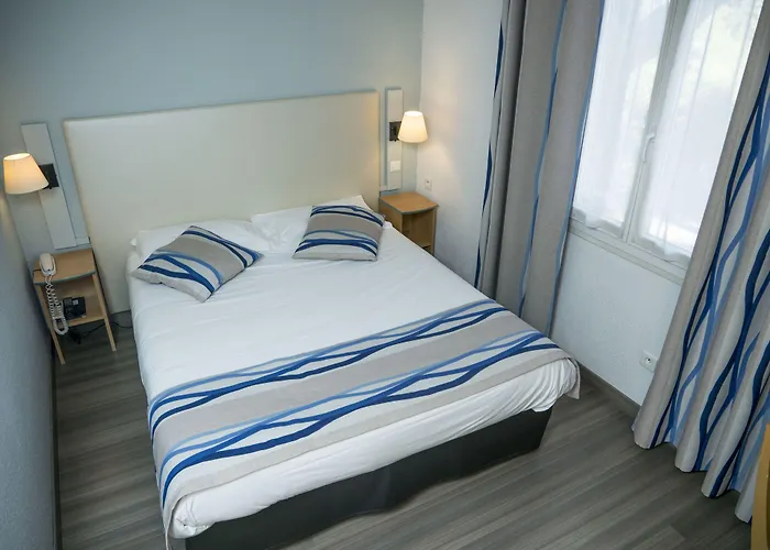 Logis Hotel Uzès Pont du Gard