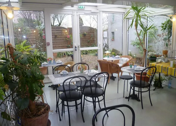 Hotel Beausejour
