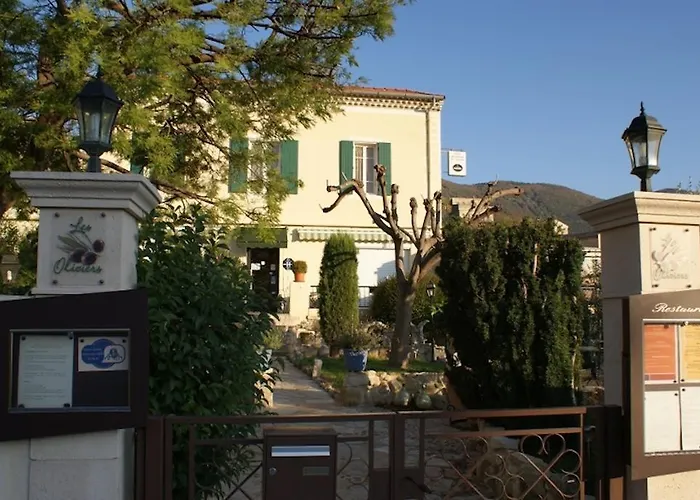 Hôtel Restaurant Les oliviers