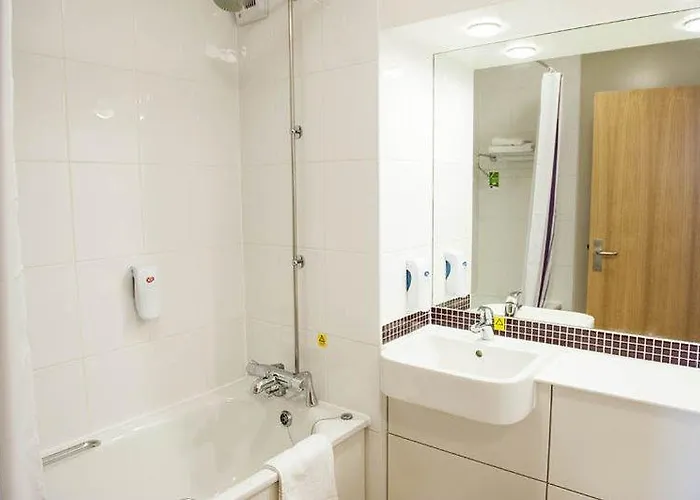 Premier Inn Warrington Central North