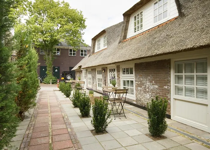 Aparthotel Karel de Grote Bergen