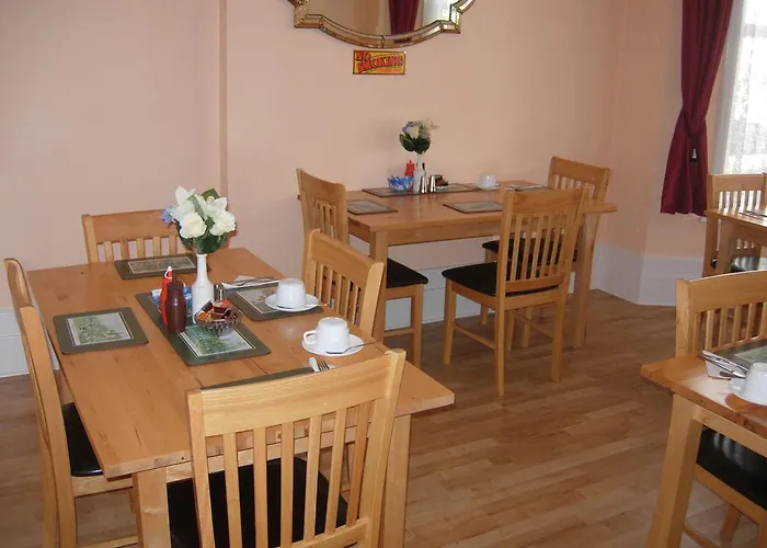 Longfield Guest House