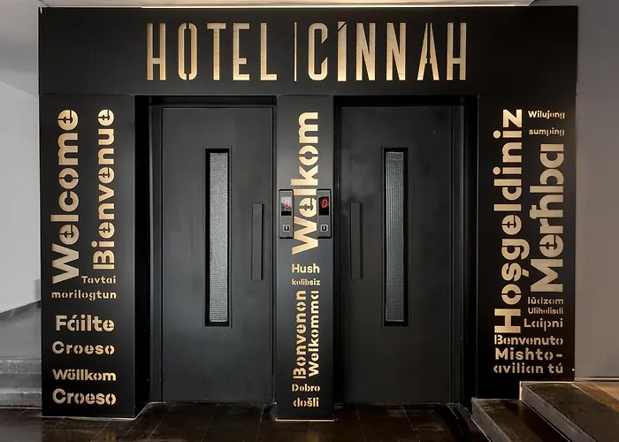 Hotel Cinnah
