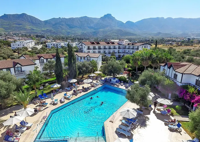 The Ship Inn Hotel Kyrenia 