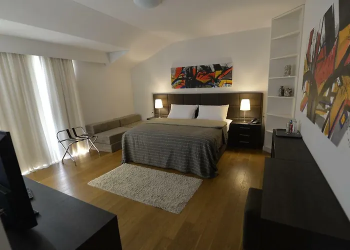 Rooms Villa Ropus