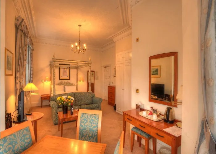 The Waterloo Hotel & Bistro