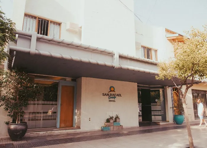 San Rafael Group Hotel