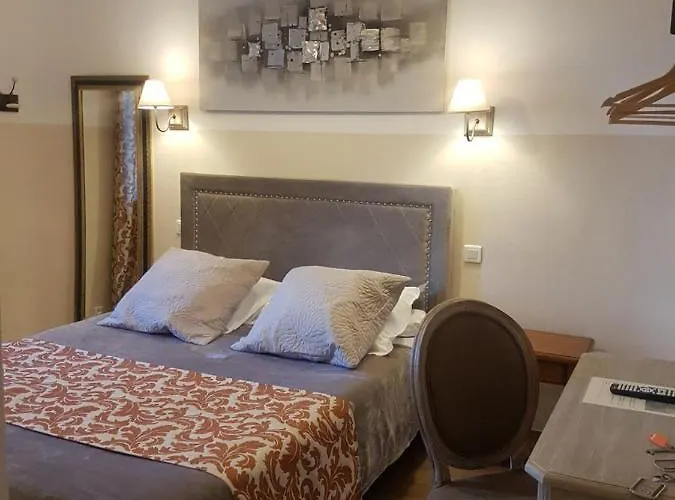 Hostellerie De La Cremaillere Carnoux-en-Provence